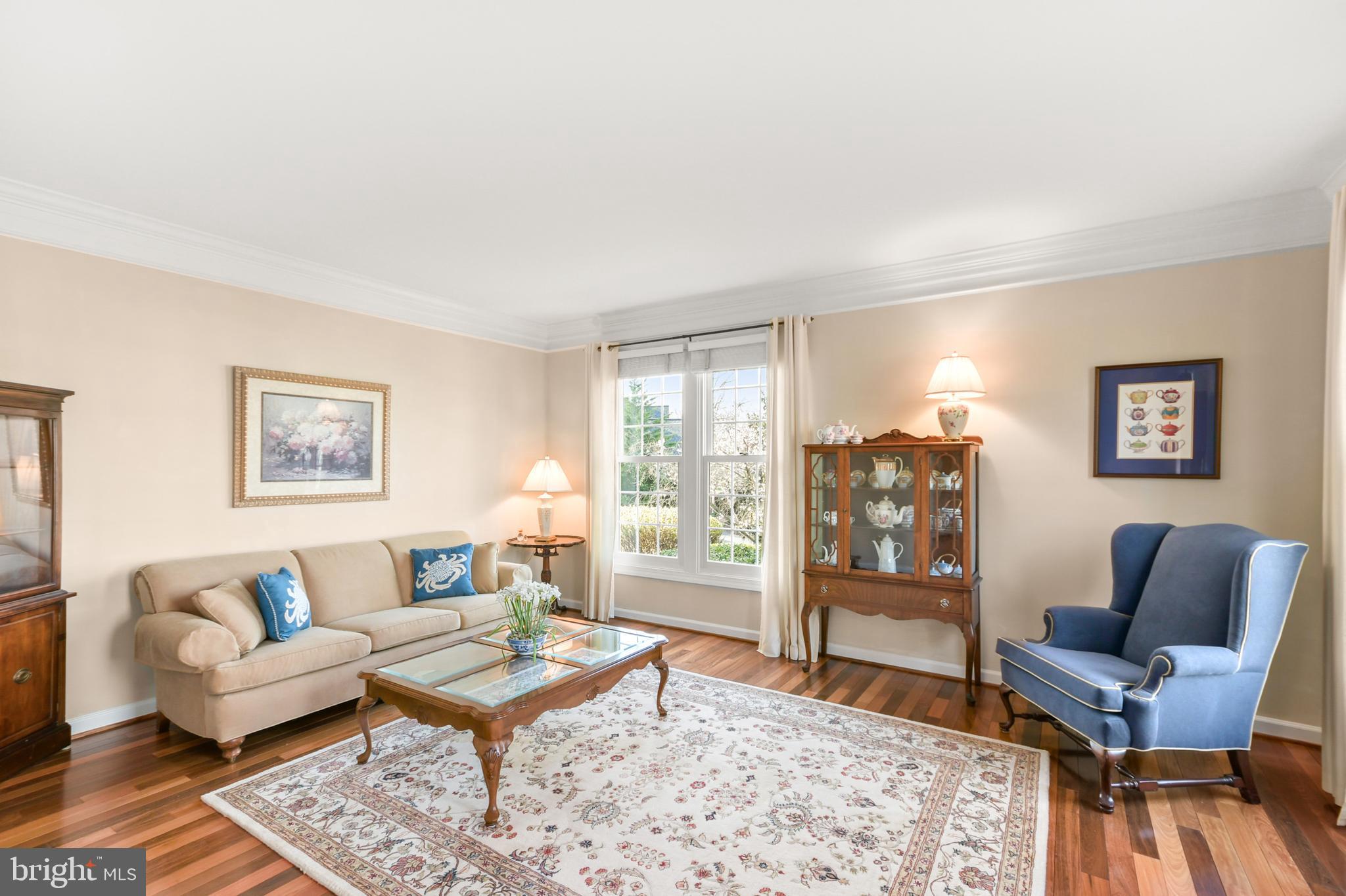 HOLLY HILLS - Residential