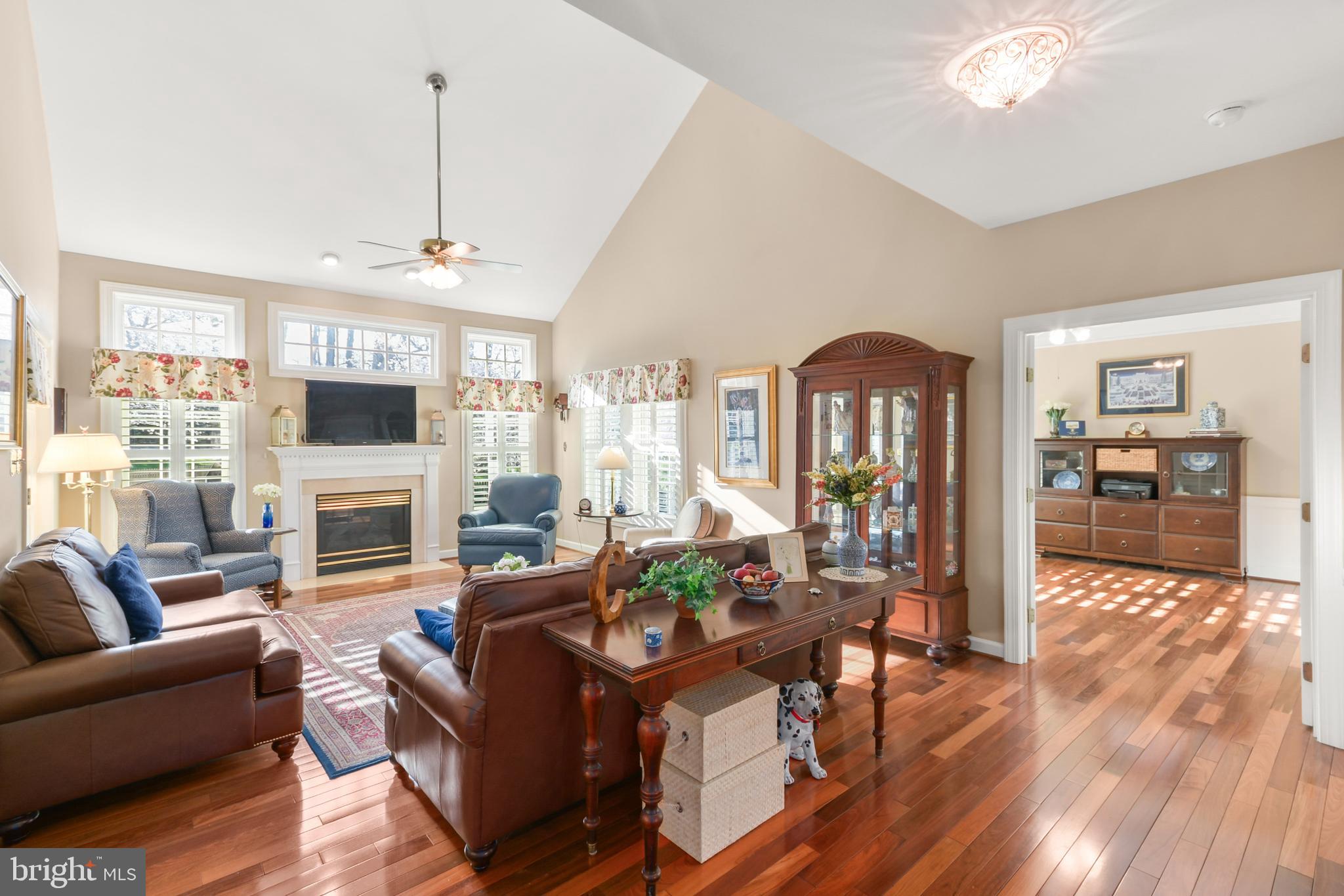 HOLLY HILLS - Residential