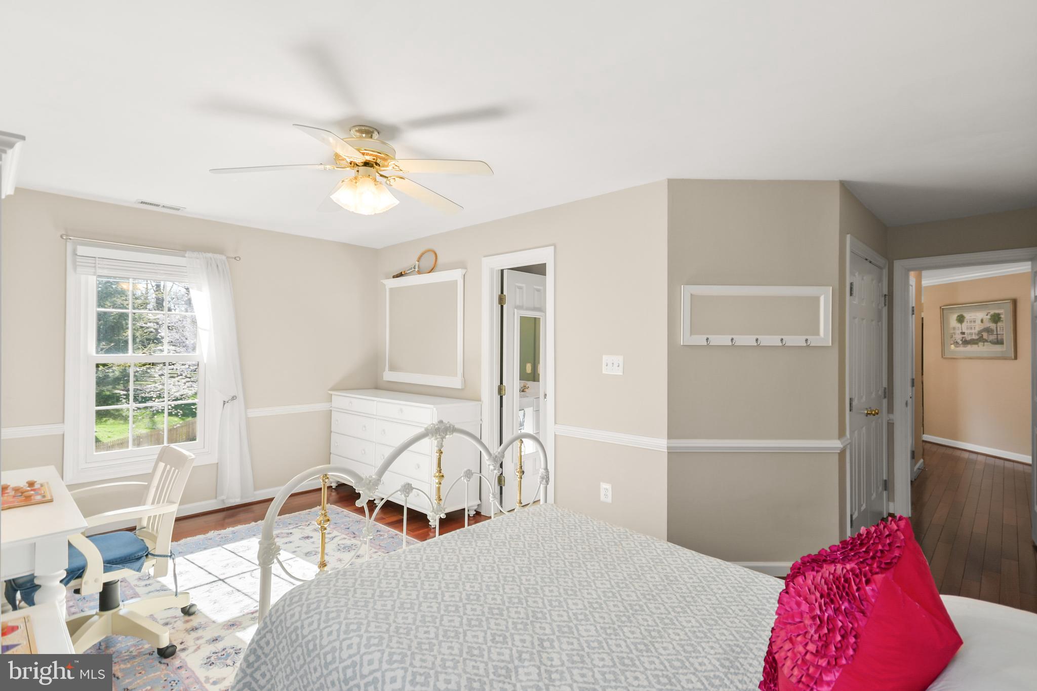 HOLLY HILLS - Residential