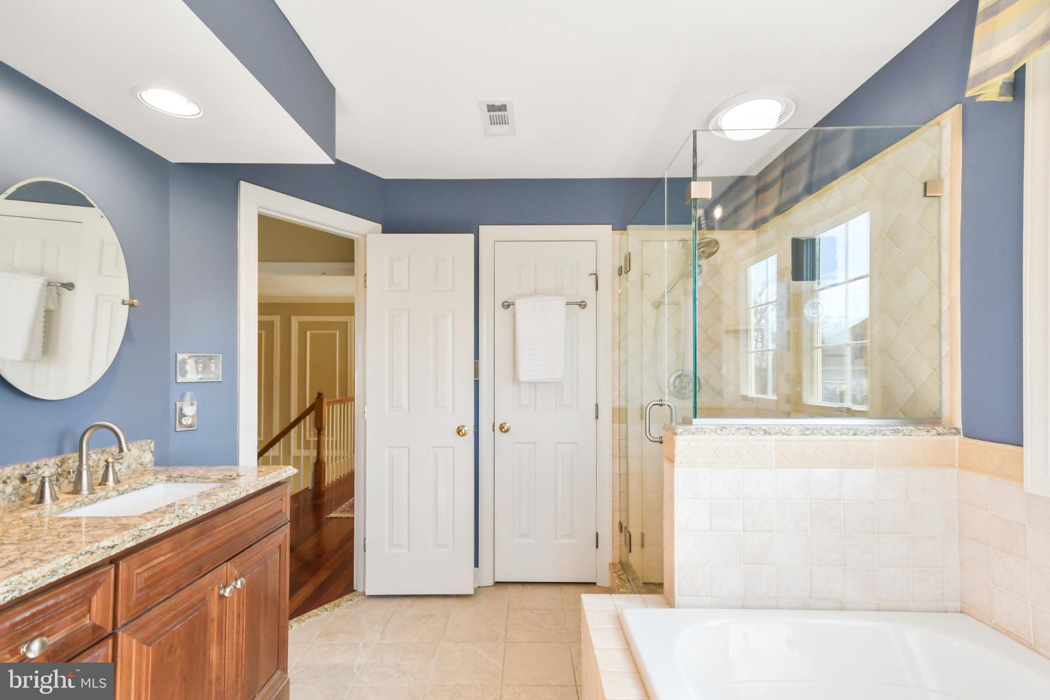 HOLLY HILLS - Residential