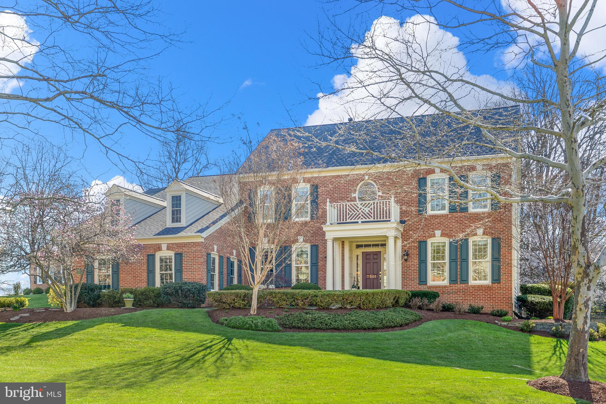 HOLLY HILLS - Residential