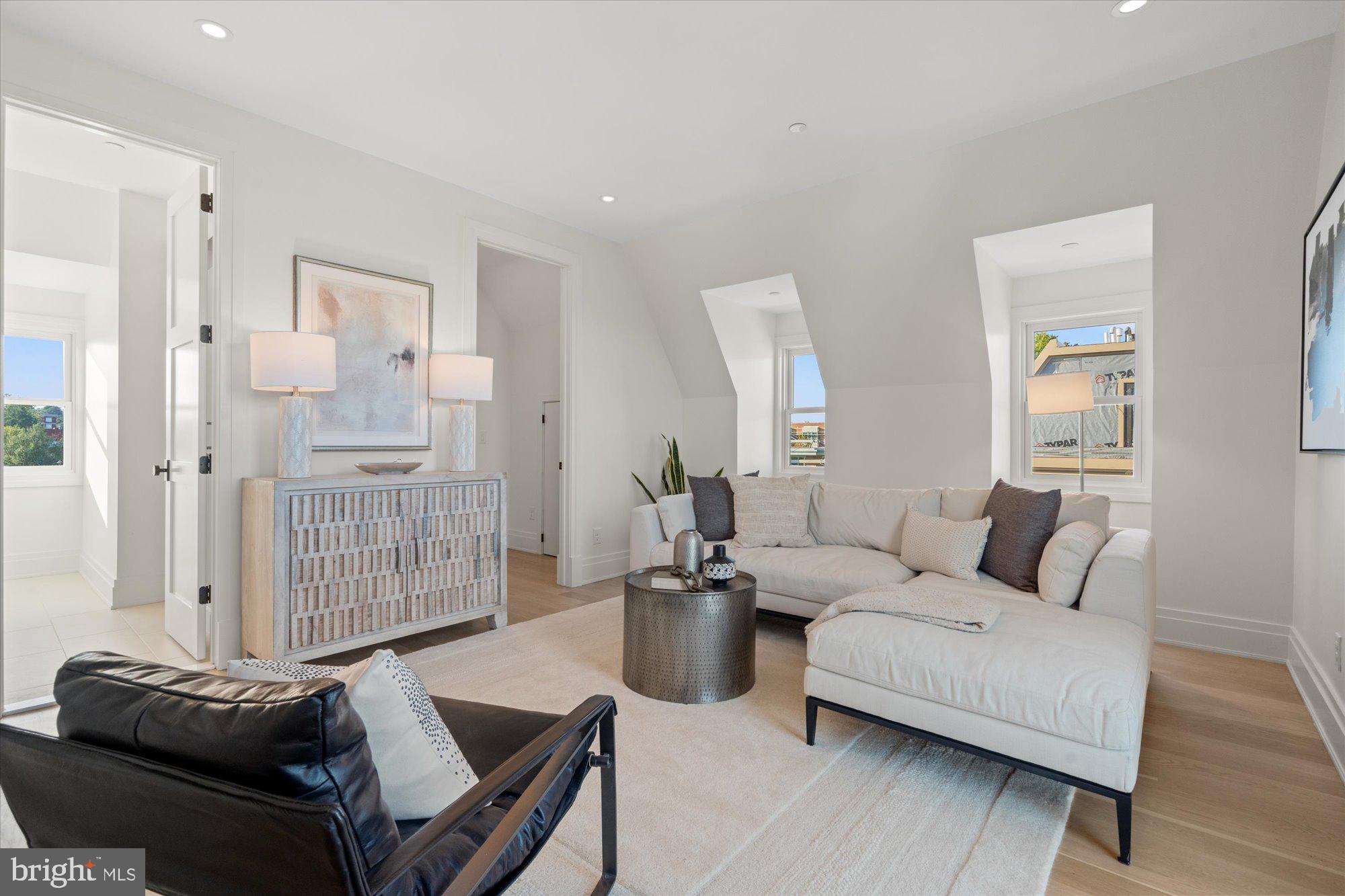 OLD TOWN - Residential