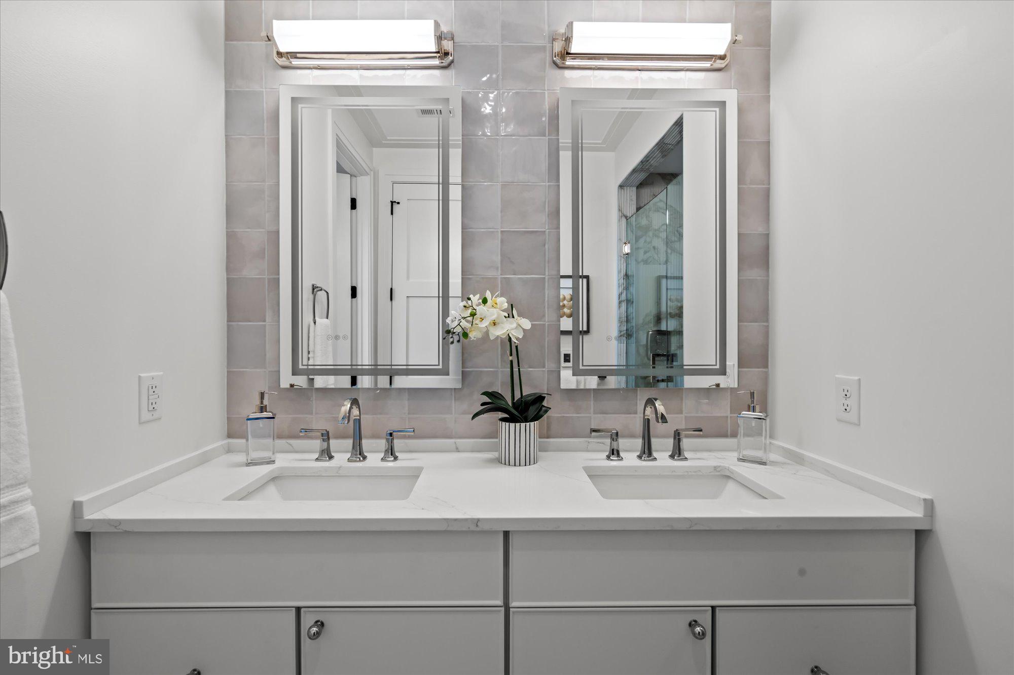 OLD TOWN - Residential