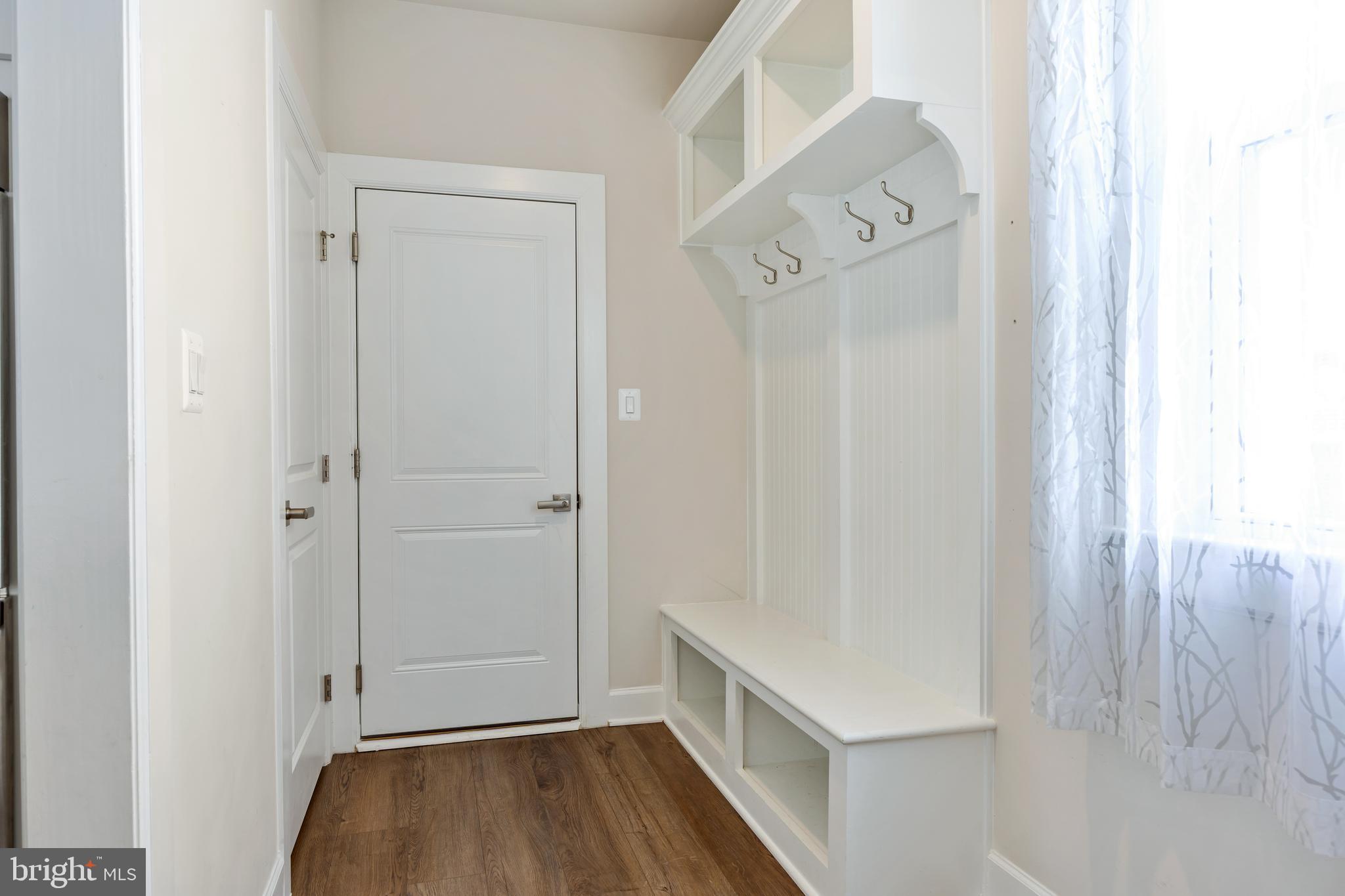 CEDAR CREEK - Residential