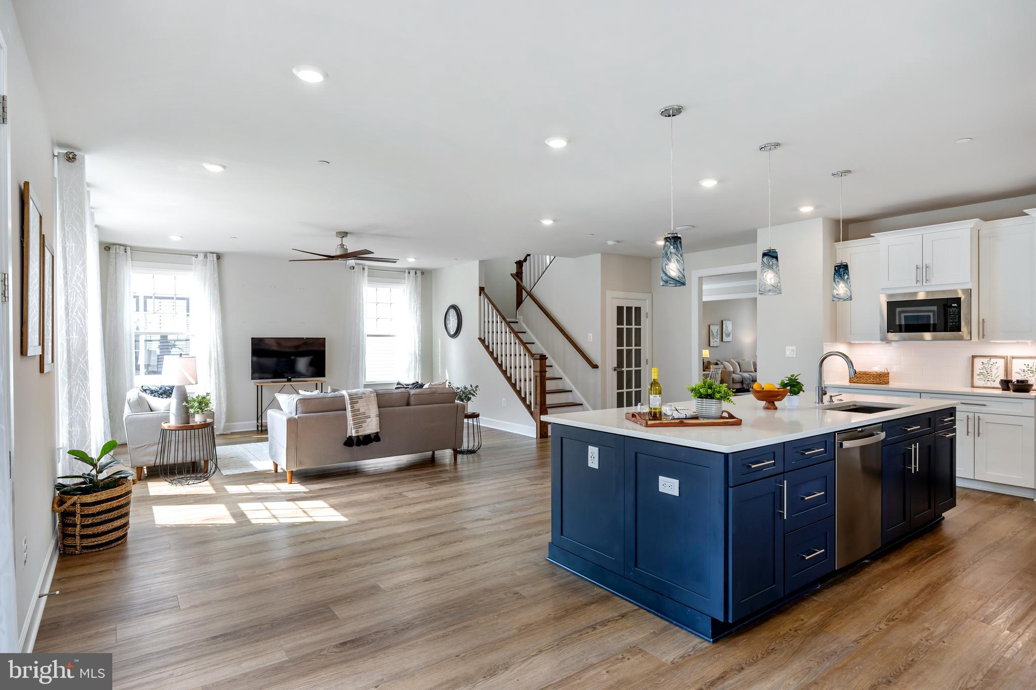 CEDAR CREEK - Residential