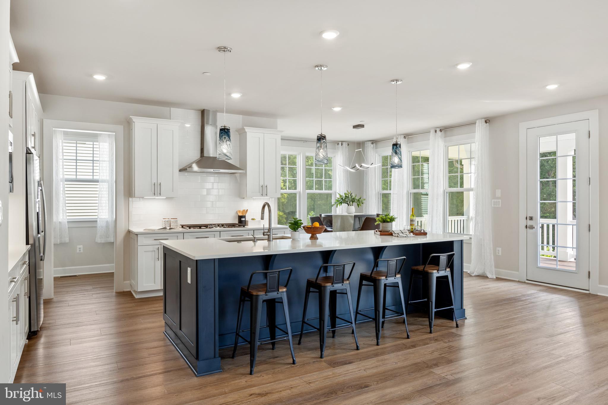 CEDAR CREEK - Residential