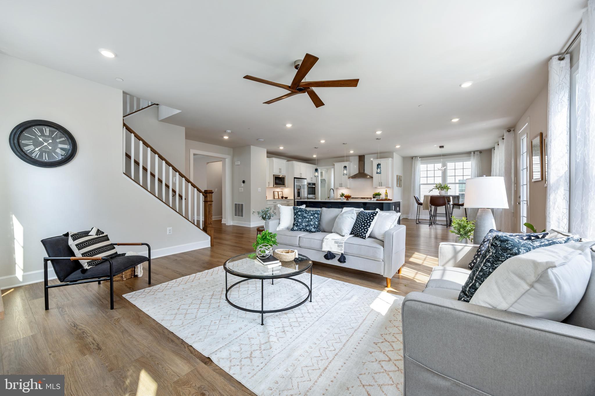 CEDAR CREEK - Residential