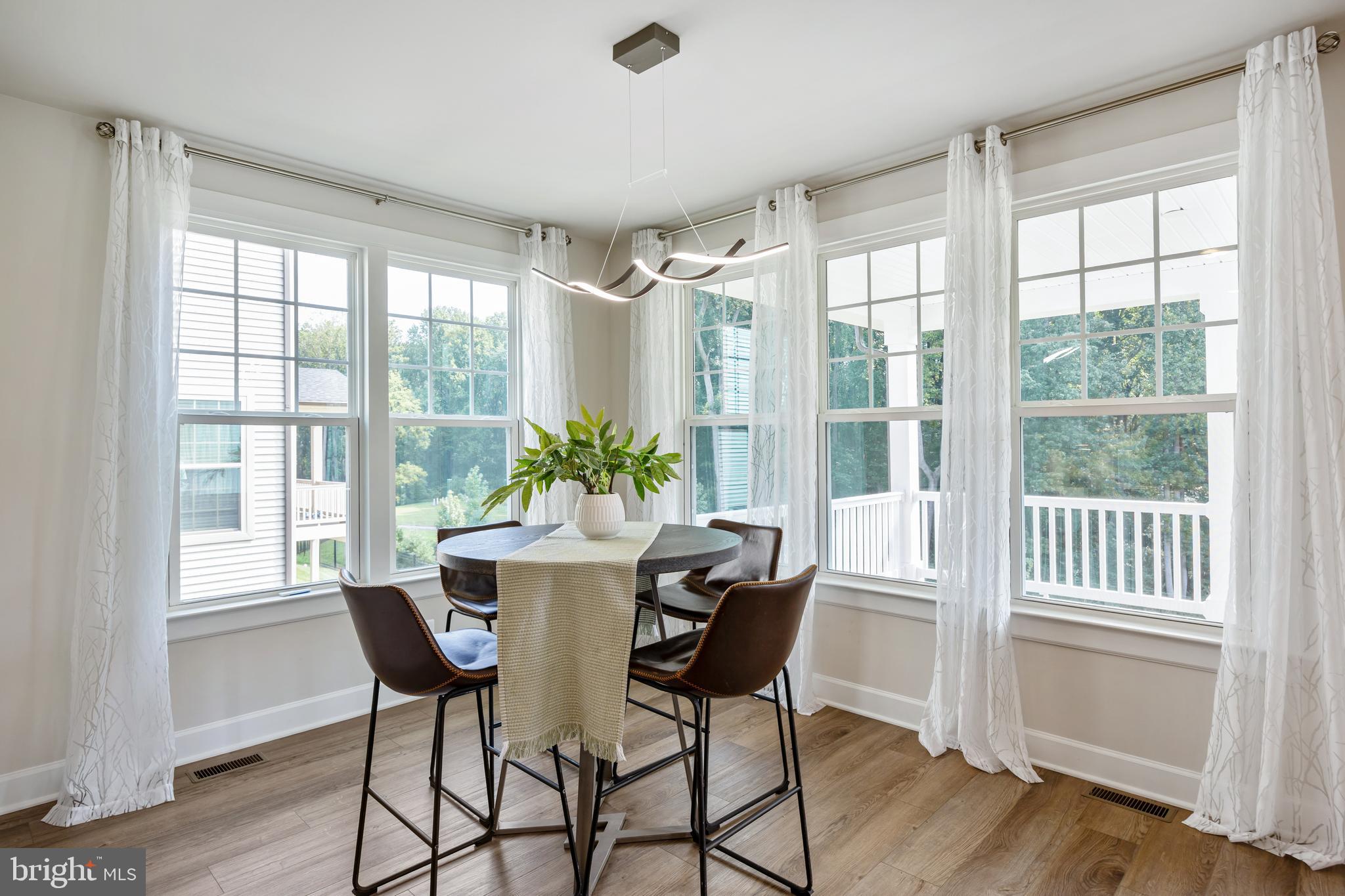 CEDAR CREEK - Residential