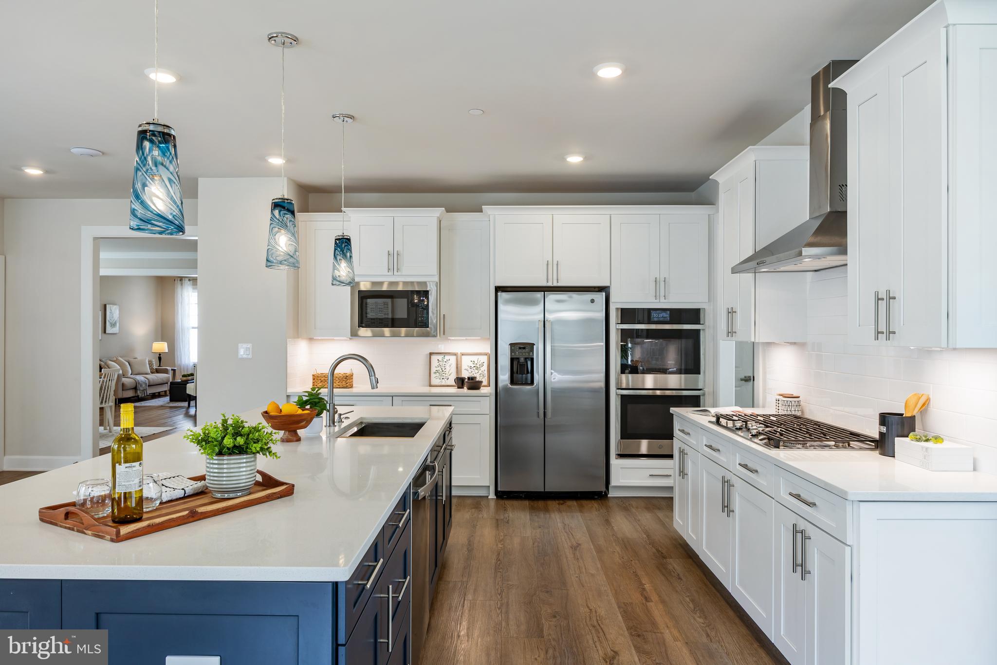 CEDAR CREEK - Residential