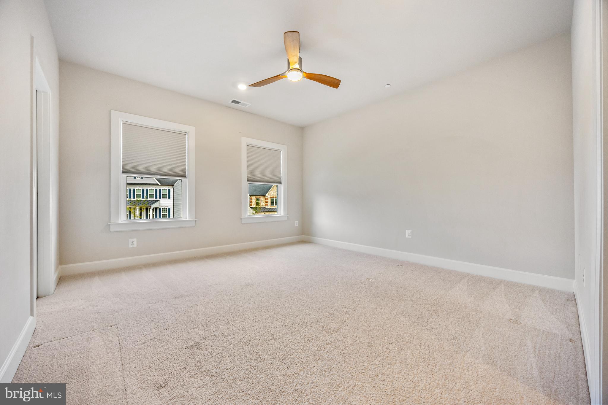 CEDAR CREEK - Residential