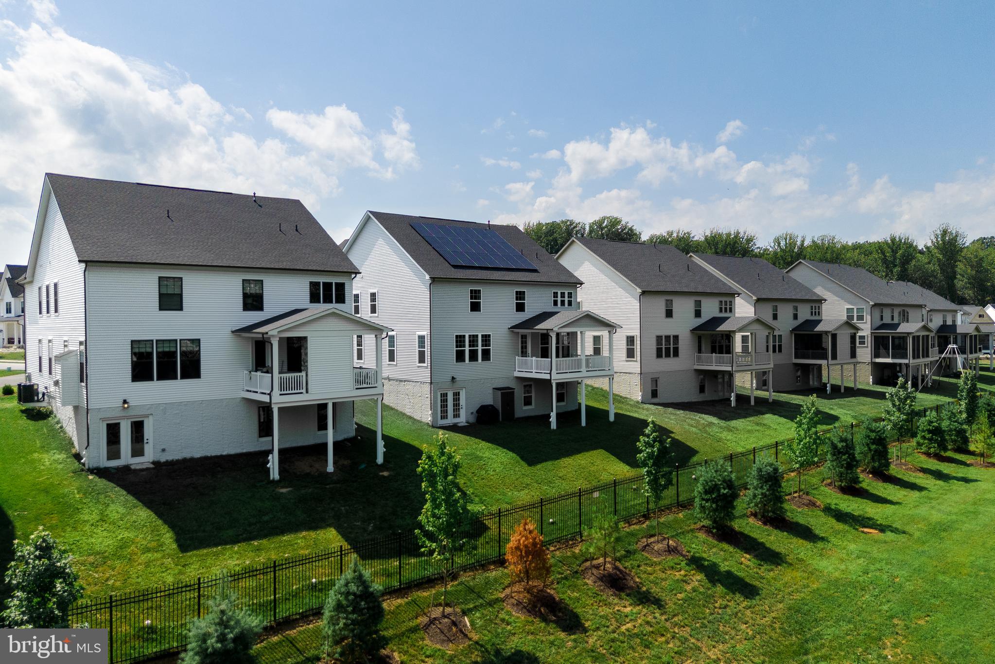 CEDAR CREEK - Residential