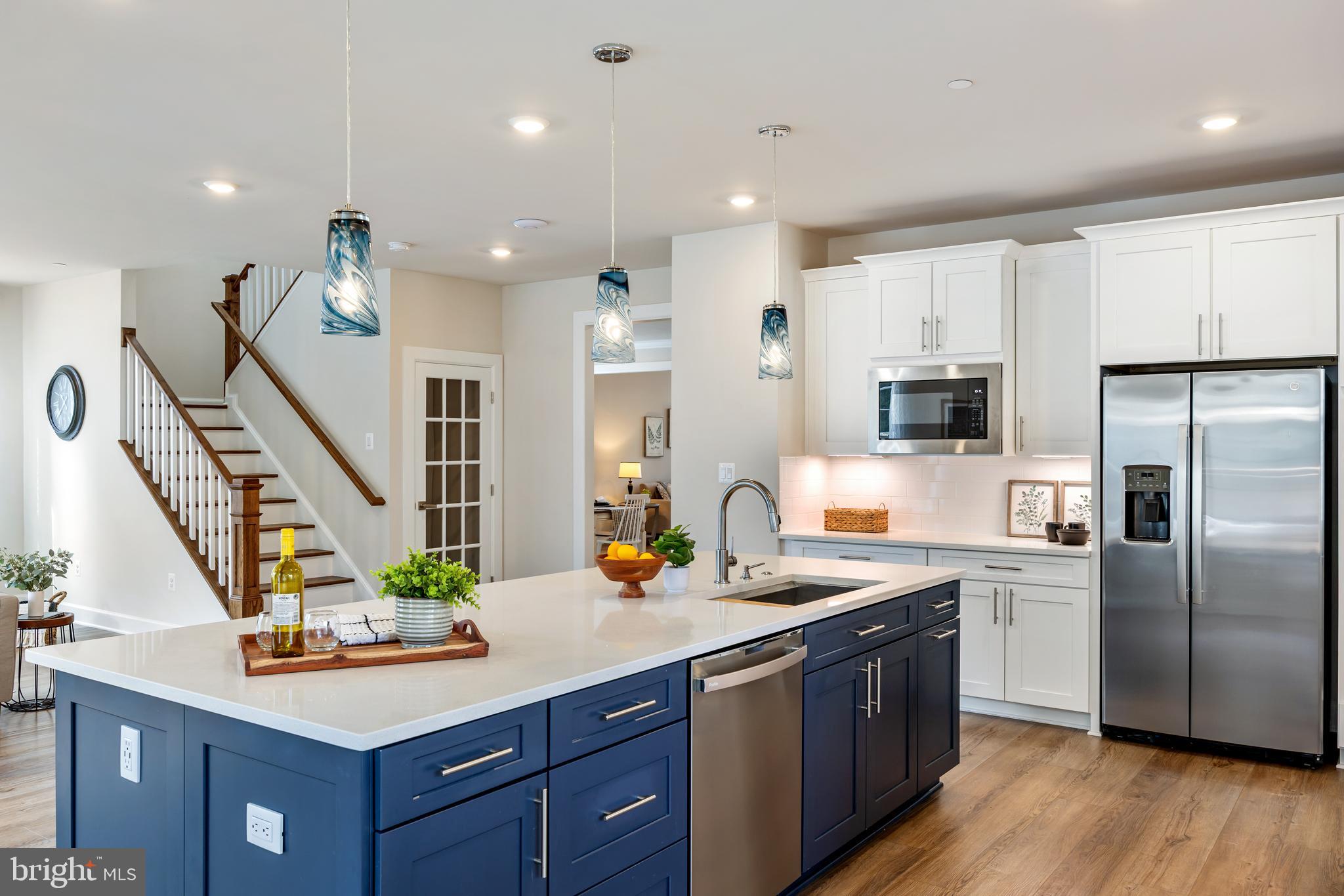 CEDAR CREEK - Residential