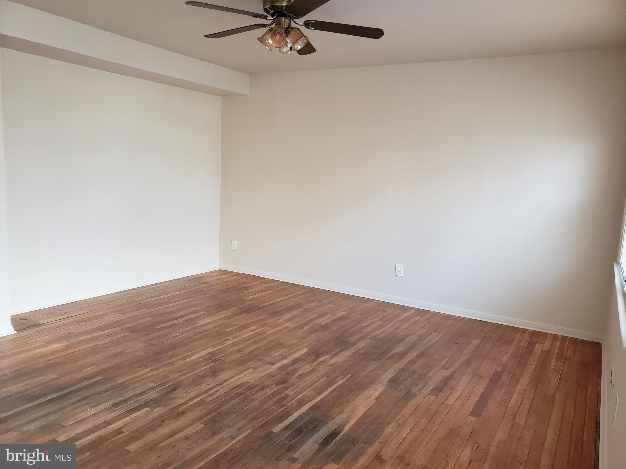 RIVERWOOD PARK - Residential