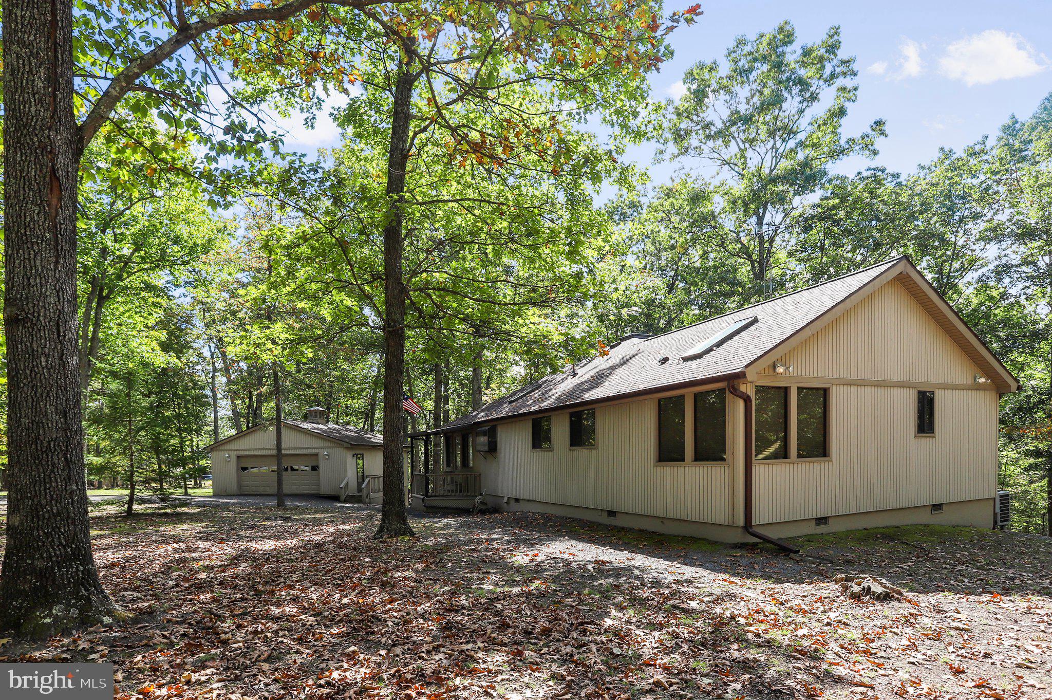 THE WOODS - Residential