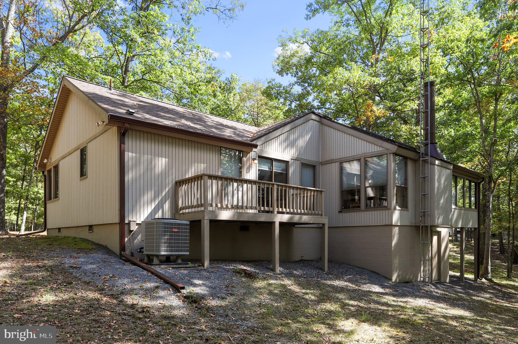 THE WOODS - Residential