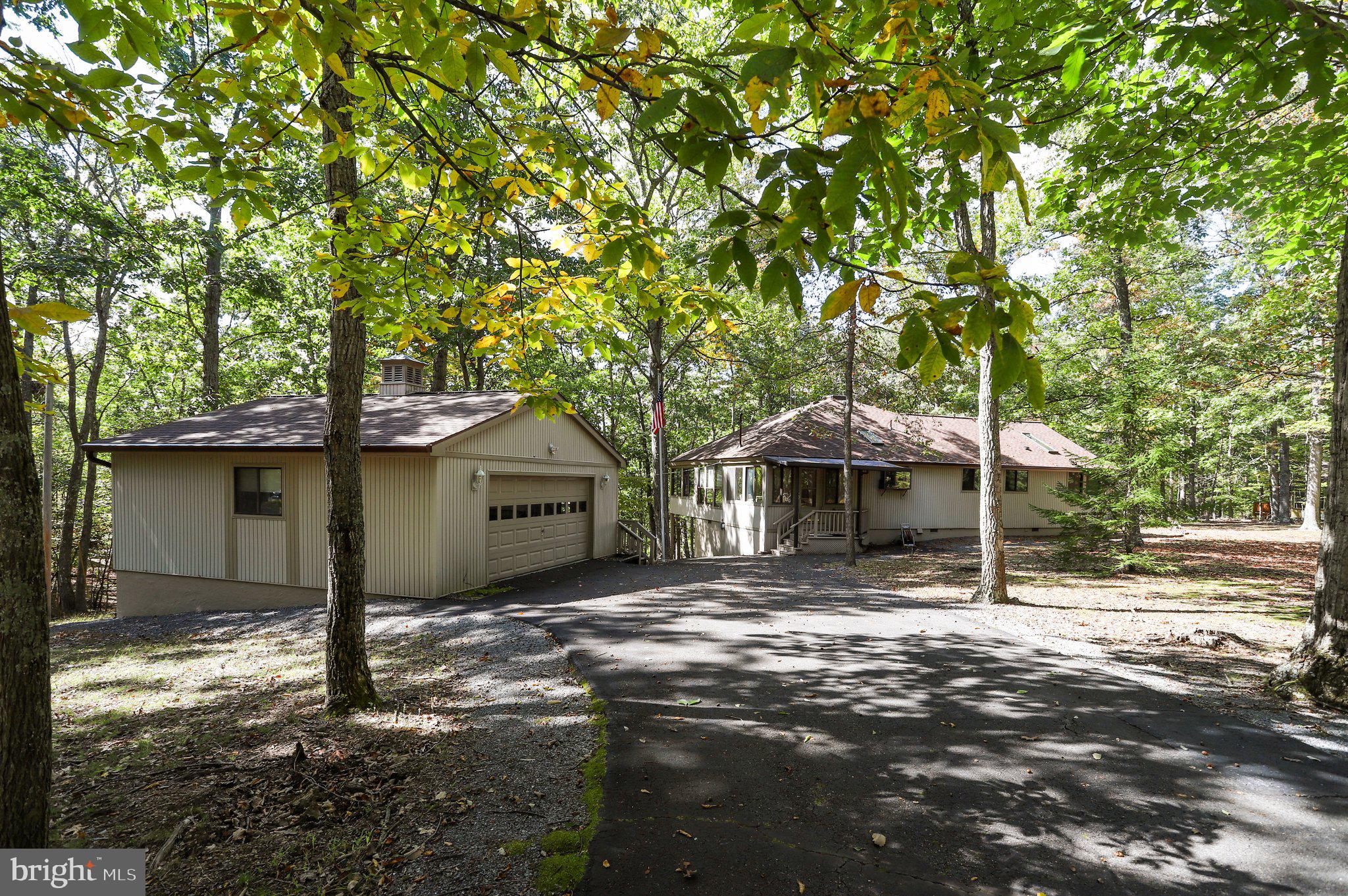 THE WOODS - Residential