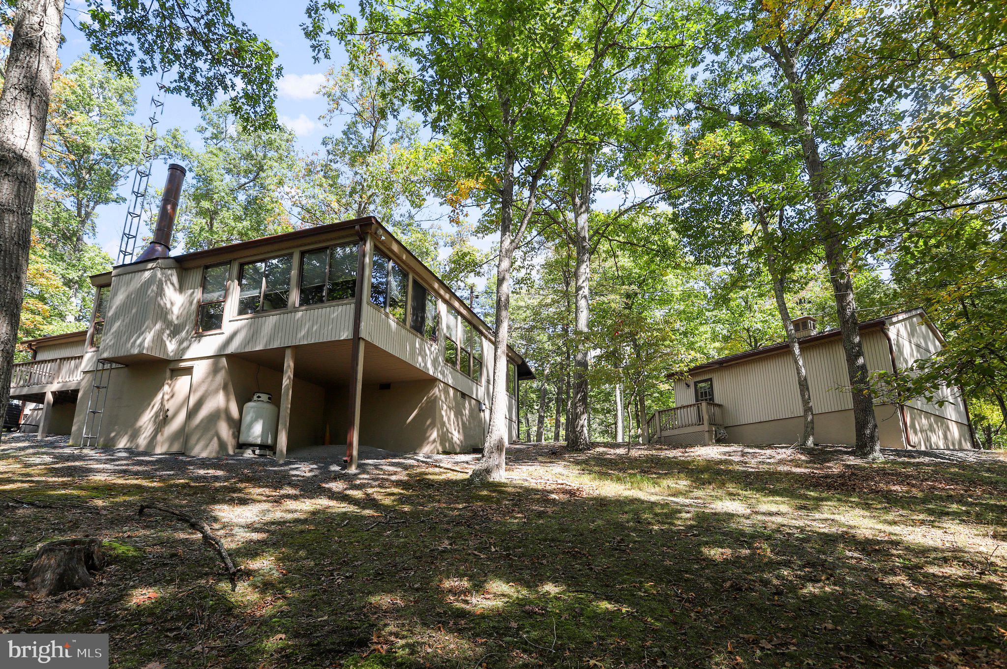 THE WOODS - Residential