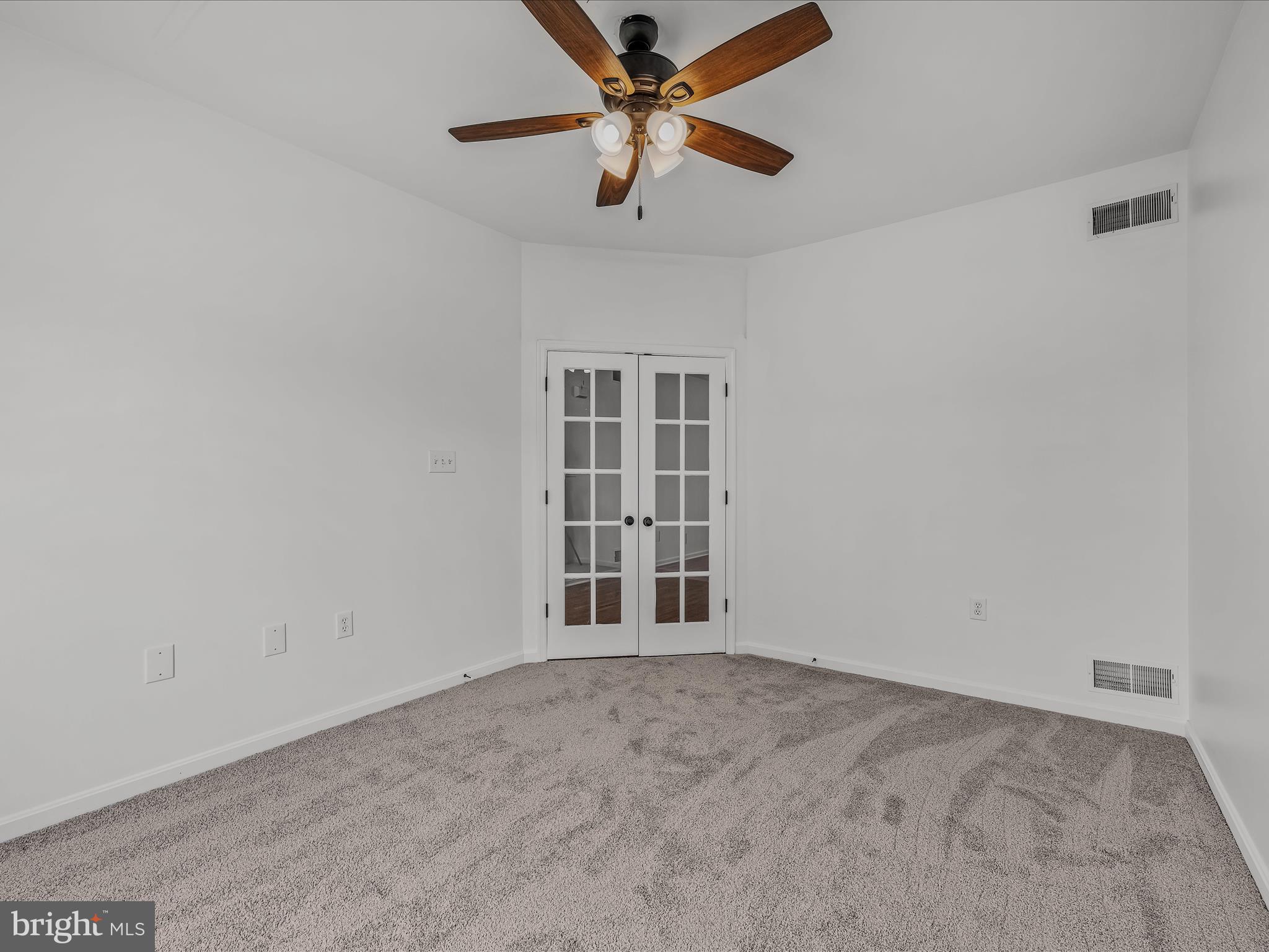 HAMMONDS MILL - Residential