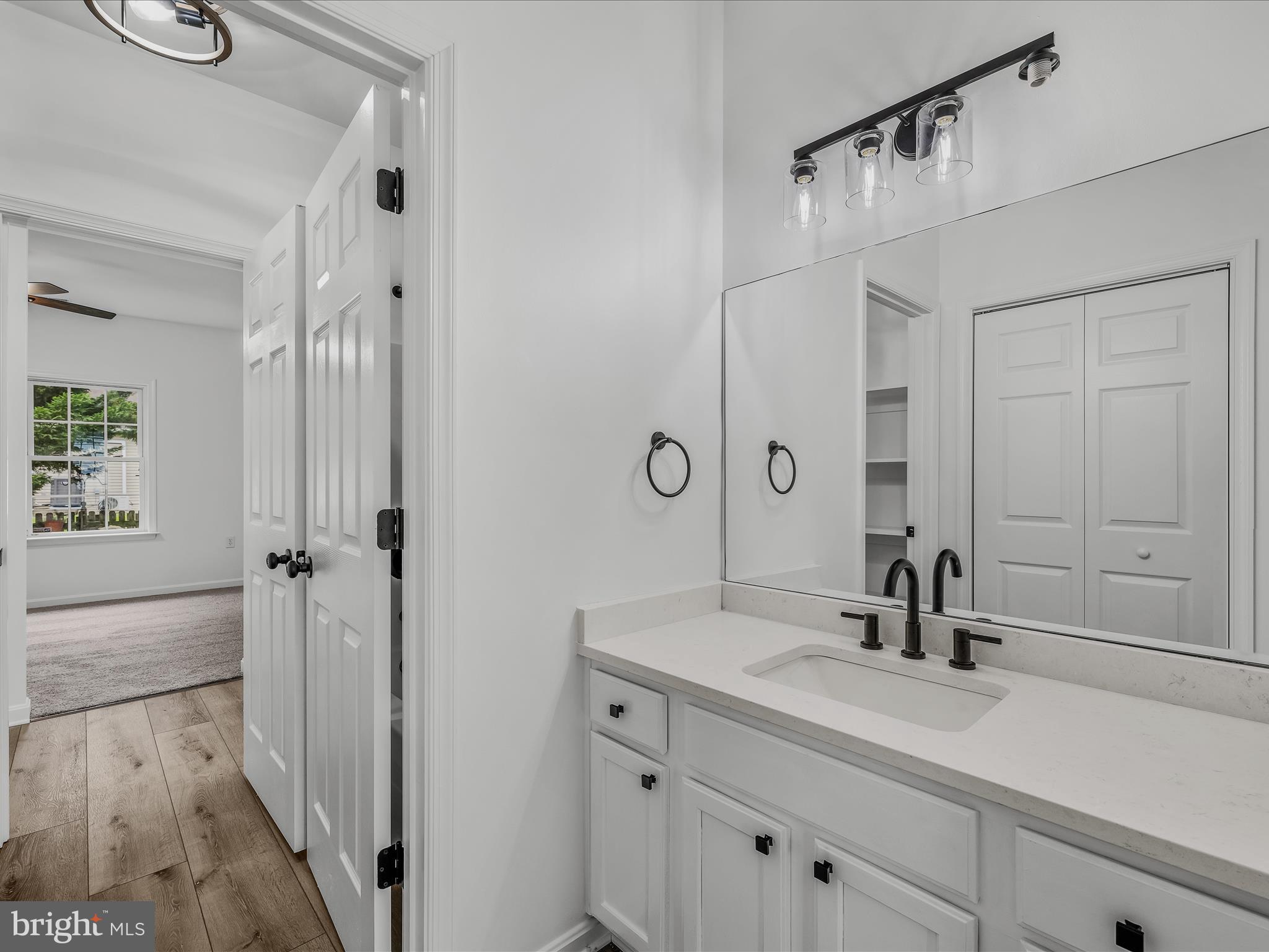 HAMMONDS MILL - Residential