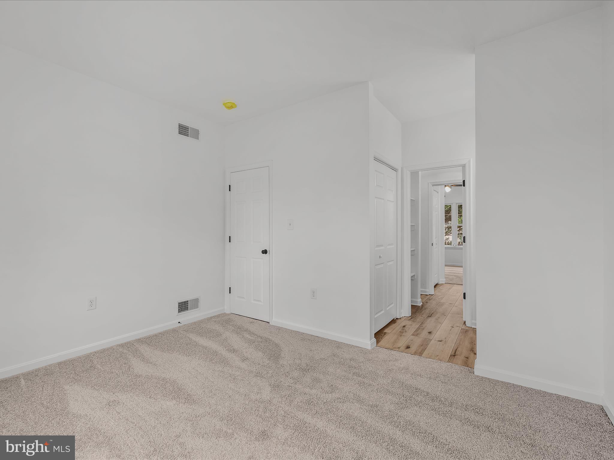 HAMMONDS MILL - Residential