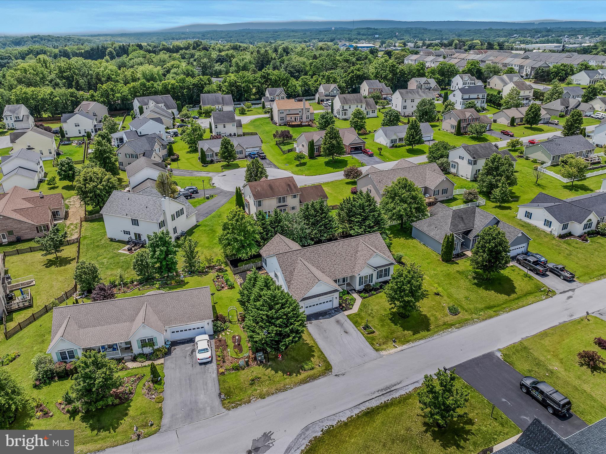 HAMMONDS MILL - Residential