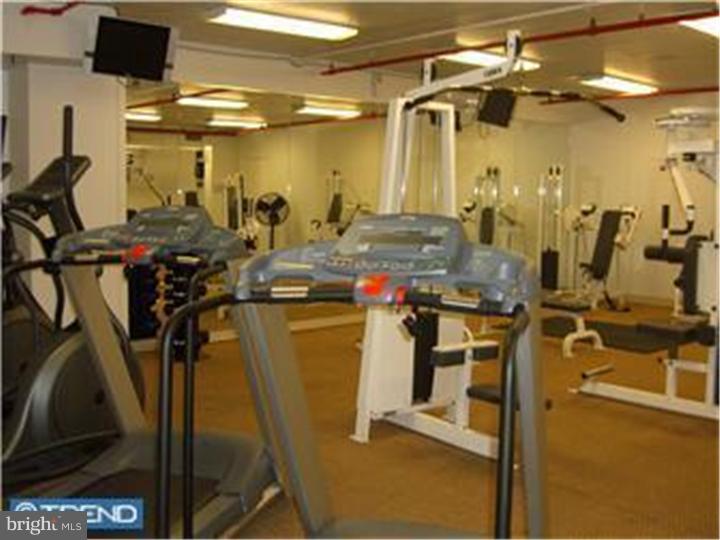 AVENUE OF THE ARTS - Residential Lease