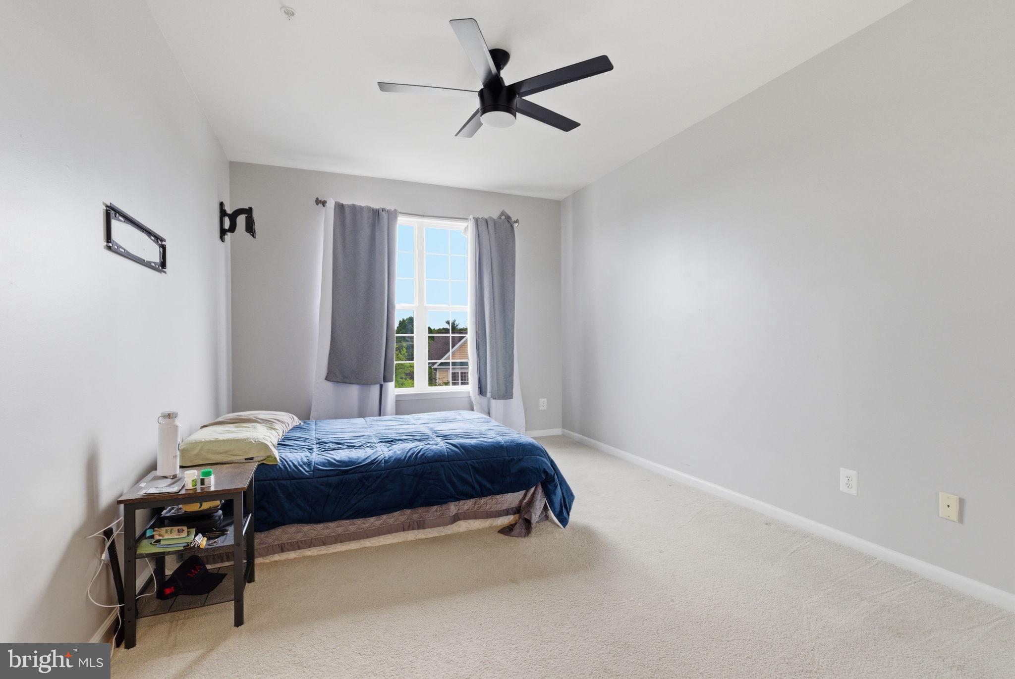 RIDGES AT BELMONT - Residential