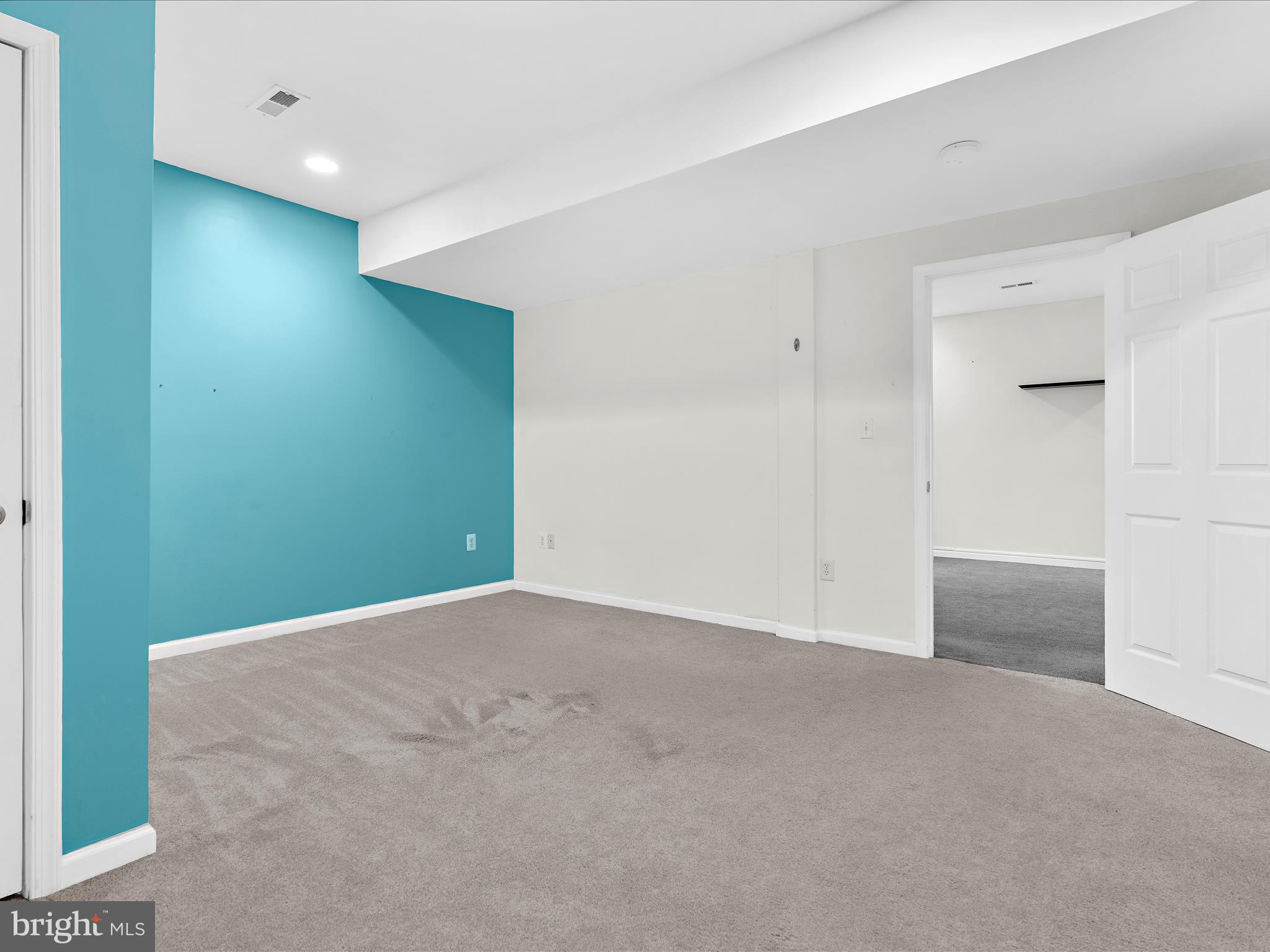OAKLEIGH BEACH - Residential