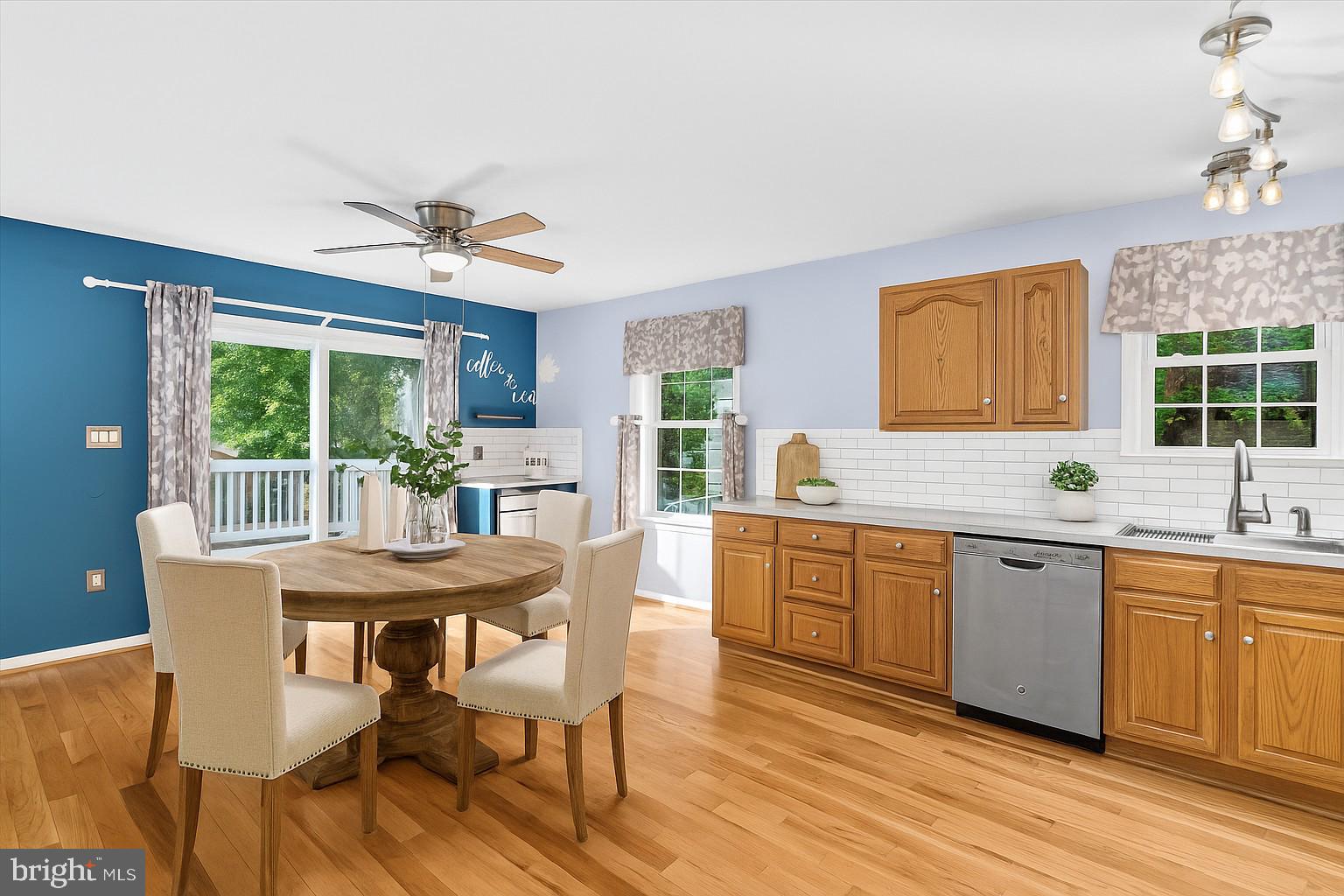 OAKLEIGH BEACH - Residential