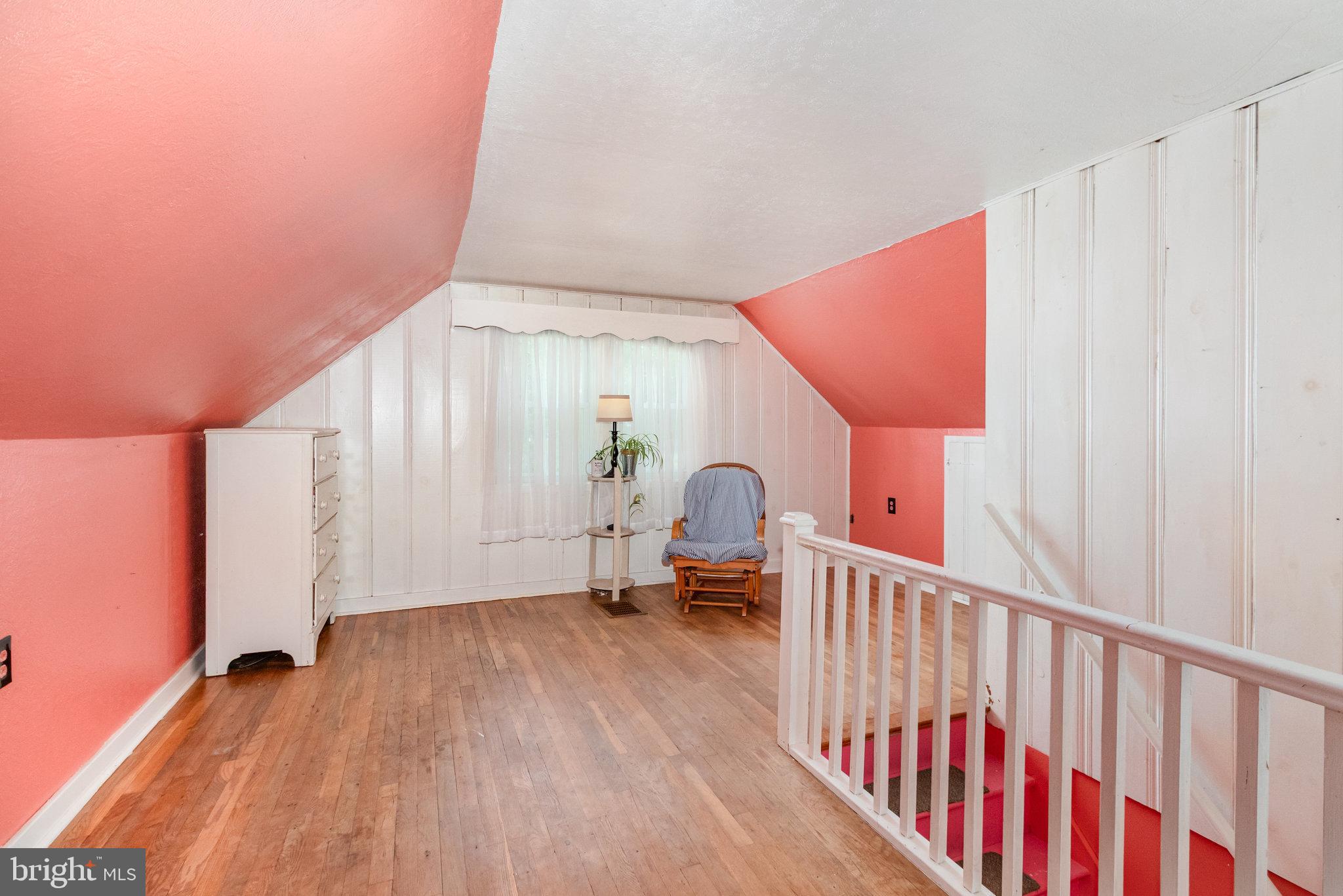 MIDDLETOWN - Residential