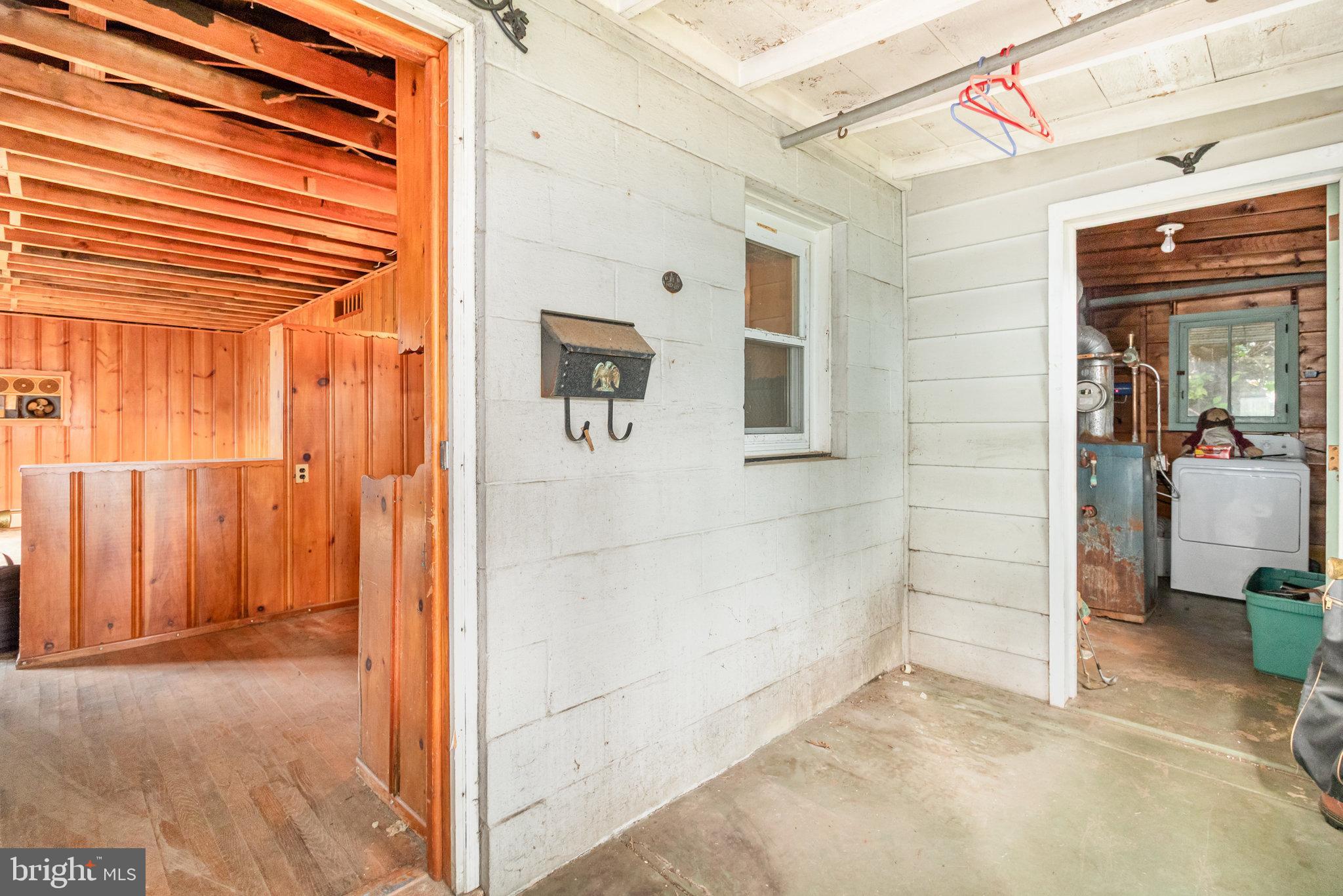 MIDDLETOWN - Residential