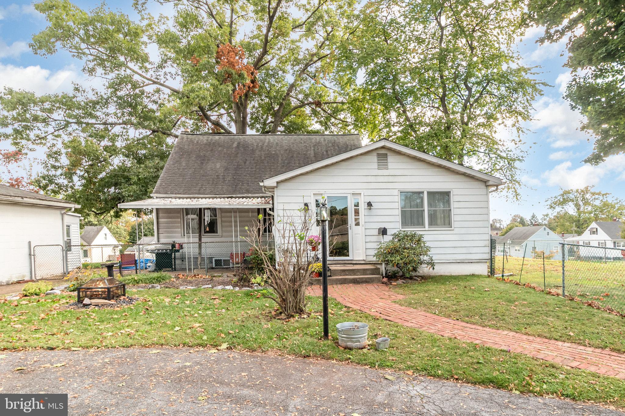 MIDDLETOWN - Residential