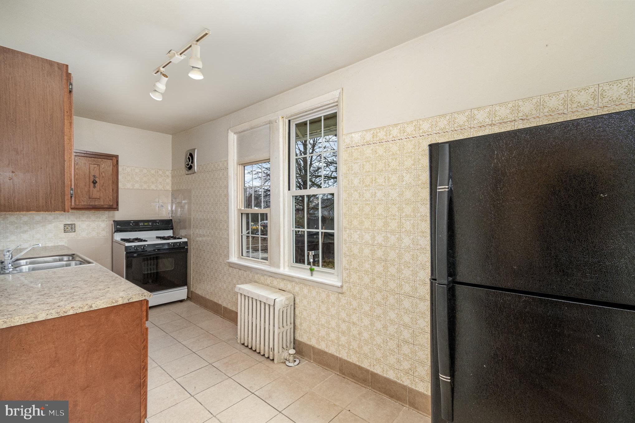 HAMILTON HEIGHTS - Residential