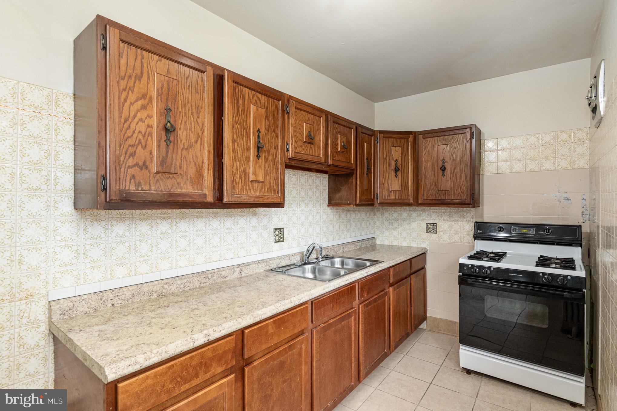 HAMILTON HEIGHTS - Residential