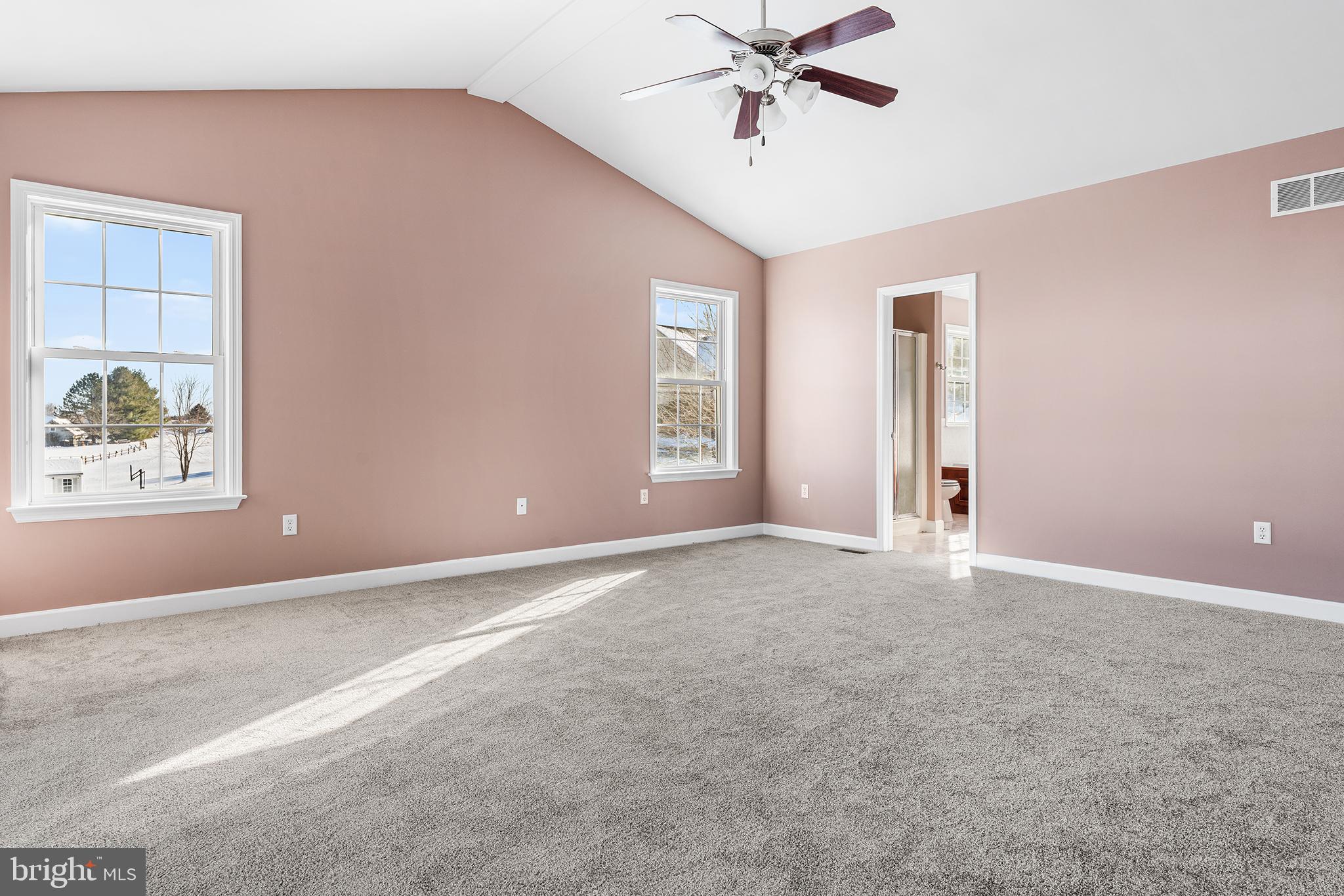 WOODS EDGE - Residential