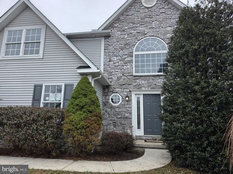 Photo of 114 Farm View Court, DOUGLASSVILLE, PA 19518 (MLS # PABK2066504)
