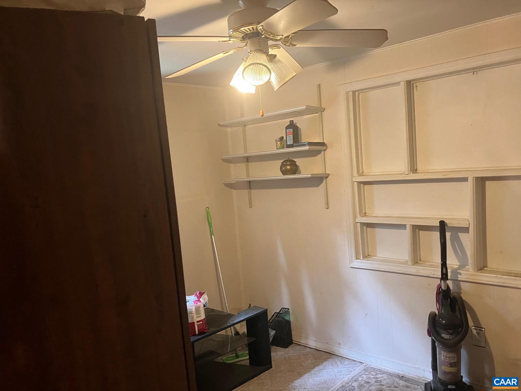 8203 CHESTNUT GROVE RD