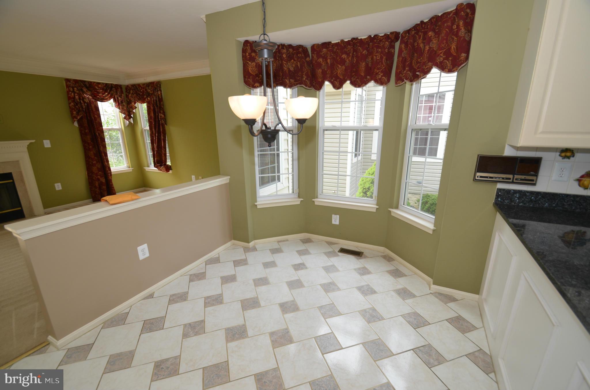 KINGSTOWNE - Residential Lease