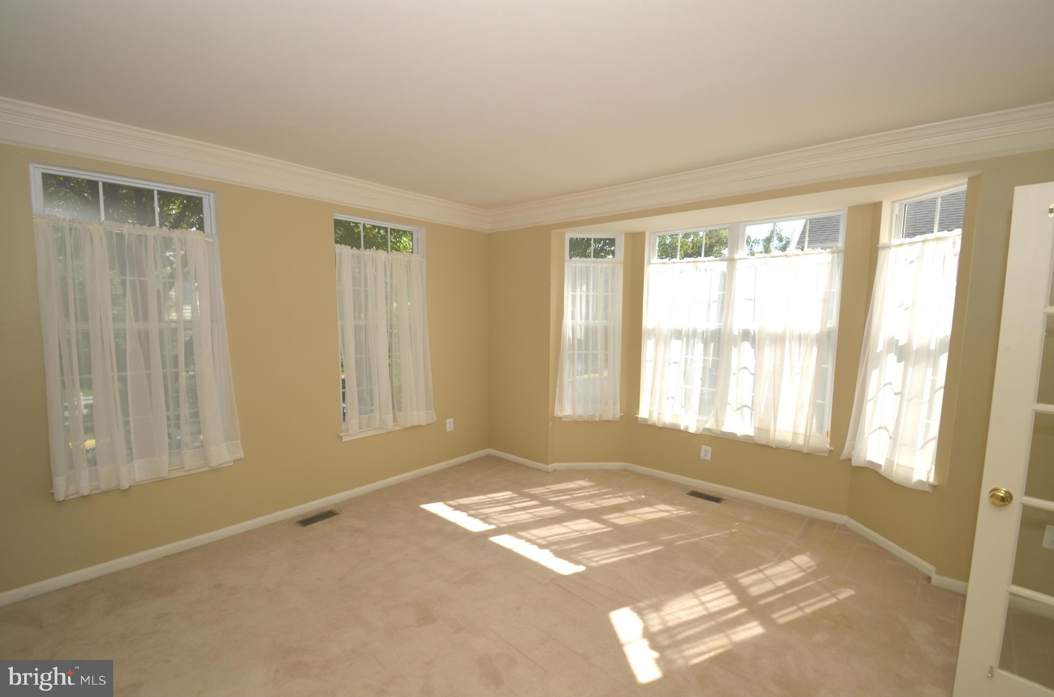 KINGSTOWNE - Residential Lease