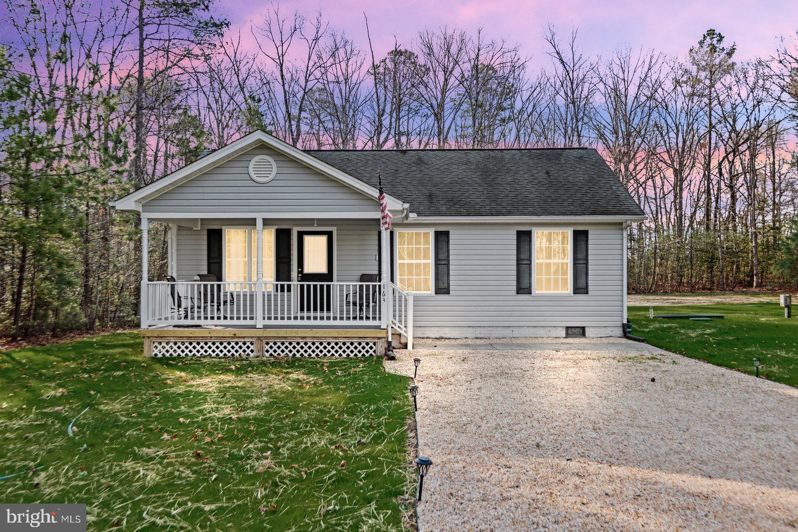 LAKE CAROLINE - Residential