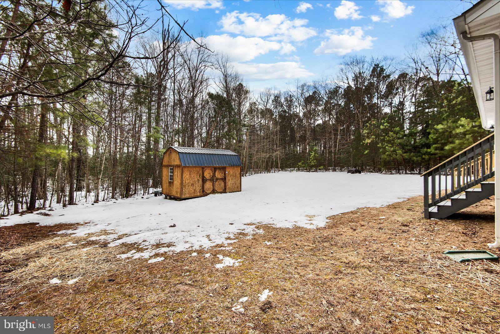 LAKE CAROLINE - Residential