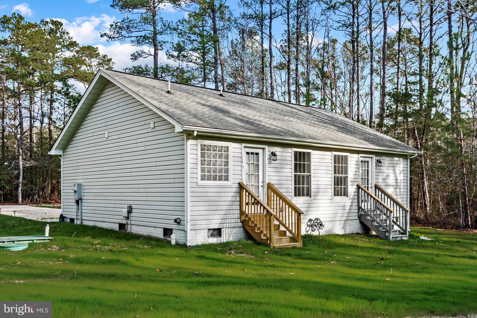 LAKE CAROLINE - Residential