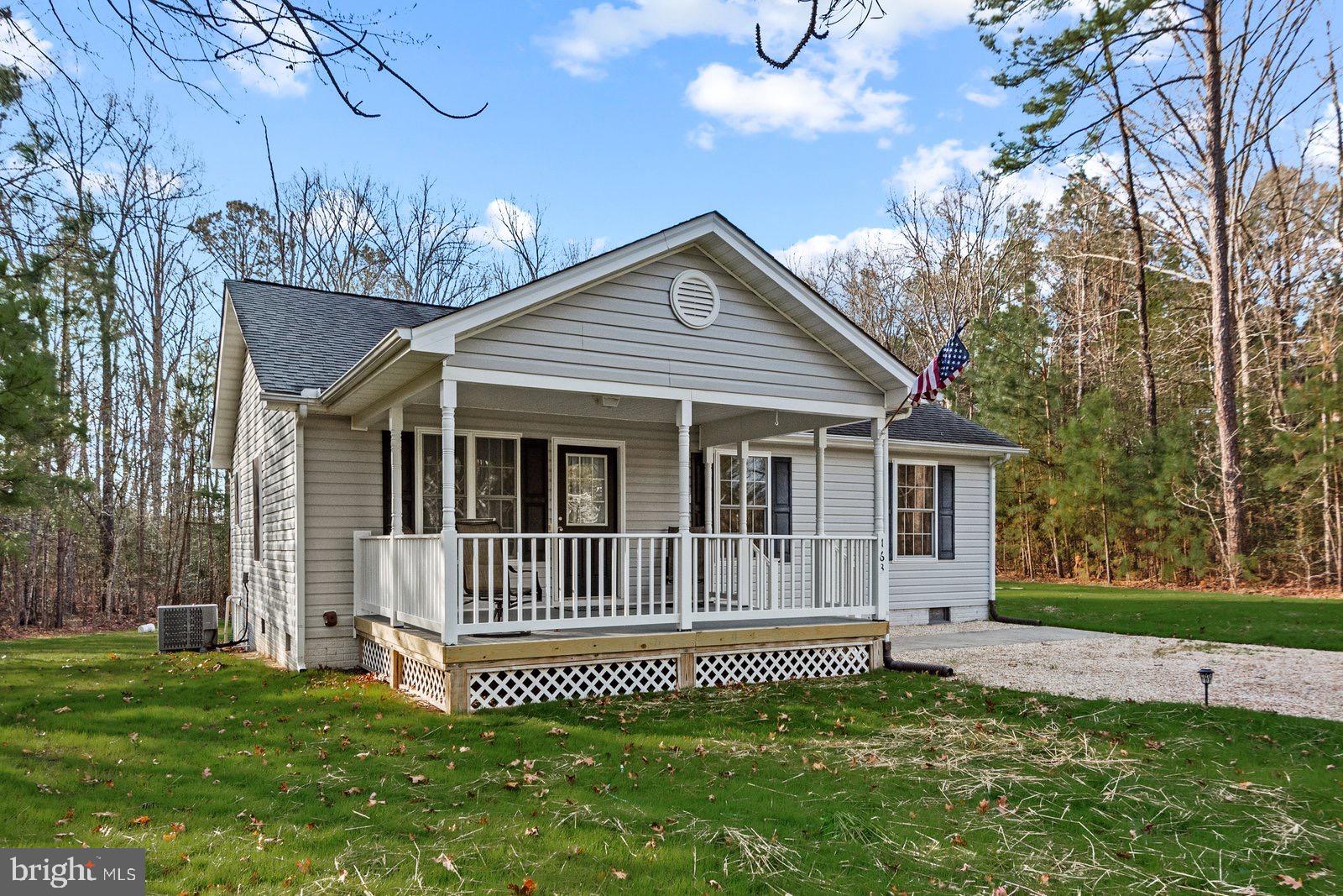 LAKE CAROLINE - Residential