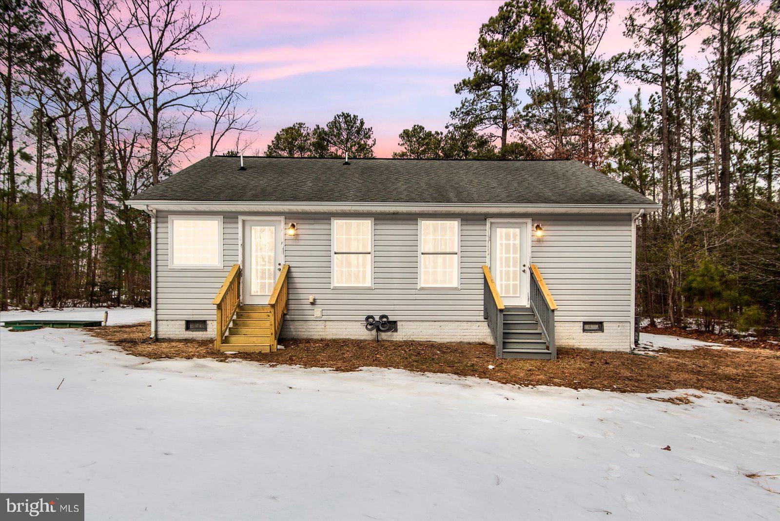 LAKE CAROLINE - Residential