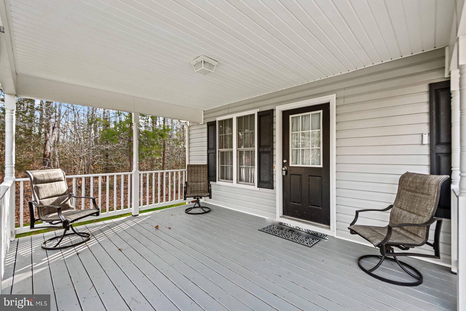 LAKE CAROLINE - Residential