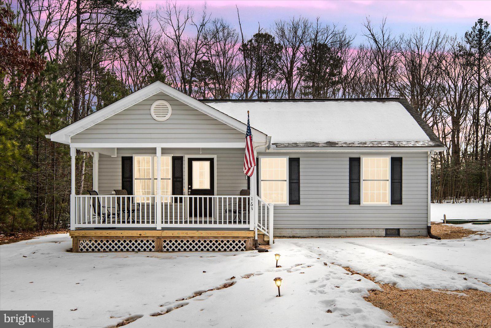 LAKE CAROLINE - Residential