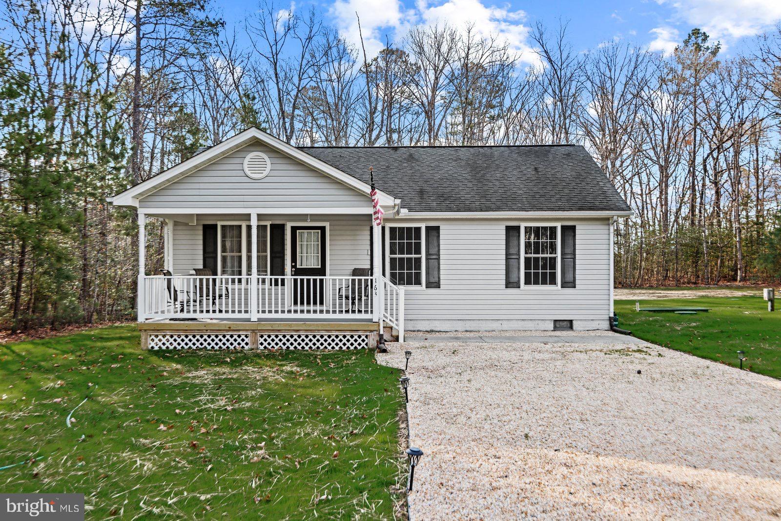 LAKE CAROLINE - Residential