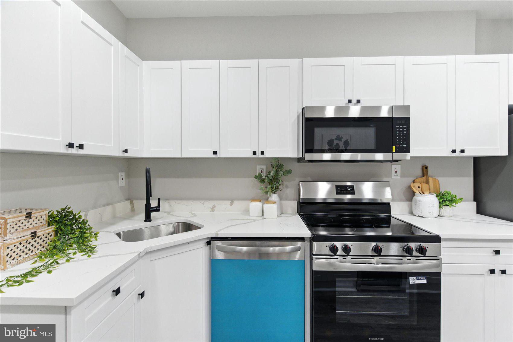 COLDSTREAM HOMESTEAD MONTEBELLO HISTORIC DISTRICT - Residential