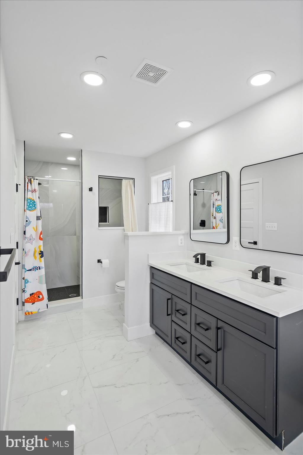 BIRD RIVER GROVE - Residential