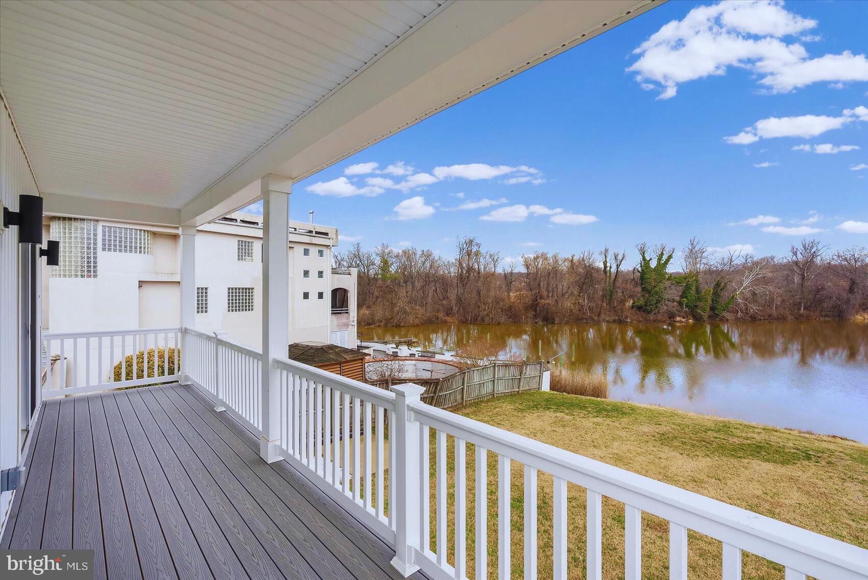 BIRD RIVER GROVE - Residential